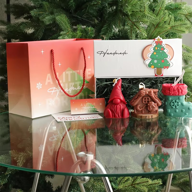 ชุดเทียนหอมคริสต์มาสทำมือ 3 ชิ - Holiday Candle Set บทวิจารณ์และราคา